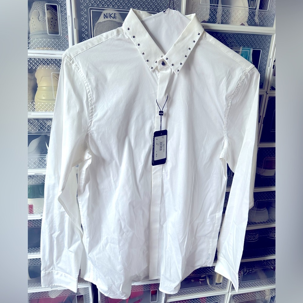ARMANI EXCHANGE STUDD COLLAR SHIRT… NWT!!!